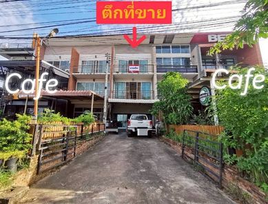 ทาวน์โฮมอาคารพาณิชย์ 3ชั้น ติดบึงหนองโคตร