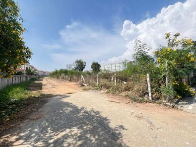 ขายที่ดินใกล้จอมเทียน สาย2 ชลบุรี นาจอมเทียน บ้านอำเภอ uoNkmDpd