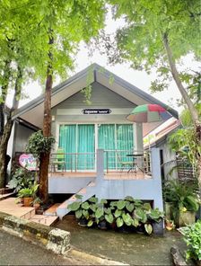 ขายรีสอร์ต