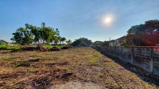 ขายที่ดินถมแล้ว น้ำไม่ท่วม 3 ไร่ 40 ตรว.อ .เมือง เชียงราย พร้อมโฉนด...ราคาไร่ละ 5,810,000 บาท ต่อรองได้บ้าง สนามบินเก่า-เด่นห้า Slt40woW