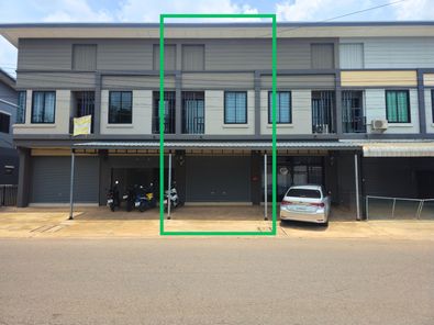 ตึกแถว 2 ชั้น ทำเลถนนบ้านโจด-บ้านเป็ด ใกล้บึงหนองโคตร ลดราคาพิเศษ