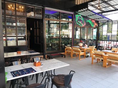 ให้เซ้งร้านอาหาร บนเขาพระตำหนักซอย 4