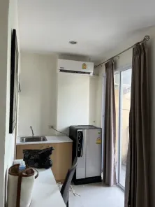 ปล่อยเช่าวีคอนโด(ห้องริม)ชั้น3 ใกล้วิทยาลัยอีเทค ต.หนองตำลึง อ.พานทอง จ.ชลบุรี ค่าเช่า 4,500 /เดือน