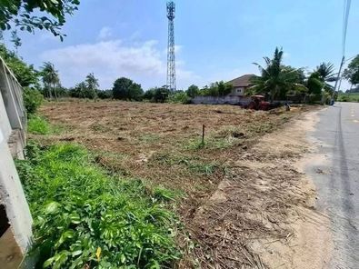 ขายด่วน ที่ดิน 6 ไร่ ทำเลทอง มาบประชัน พัทยา โป่ง บางละมุง oa5fTn2b