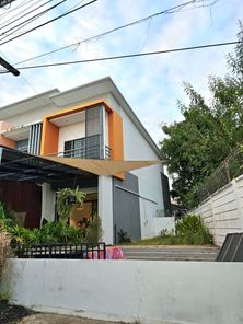 ขายและเช่าอาคารพาณิชย์/สำนักงาน โครงการบ้านสาริน11