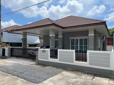 หมู่บ้านราชพฤกษ์ ทุ่งทอง ขอนแก่น บ้านเดี่ยวรีโนเวทใหม่ทั้งหลัง พร้อมเข้าอยู่ทันที ทำเลศักยภาพดีเยี่ยม