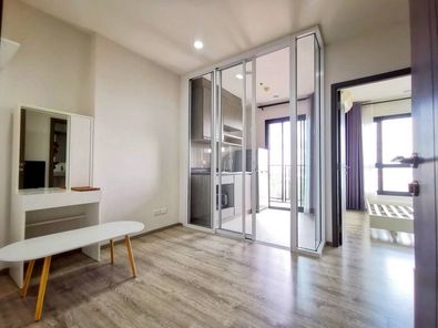 เดอะเบสไฮท์ มิตรภาพคอนโด  ชั้น  12  วิวอุดร