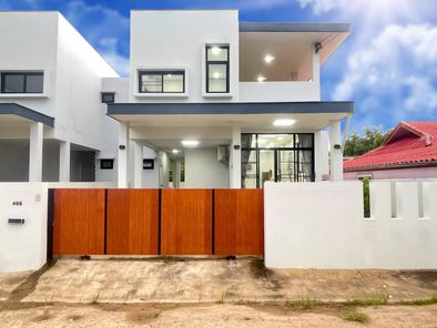 วิลล่าตกแต่งครบ ใกล้ห้วยวังนอง - Full furnished villa