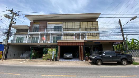 อาคารพาณิชย์ 3 ชั้น 2 ห้อง ถนนศรีธาตุ อ.เมือง ขอนแก่น