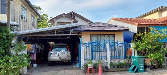 ขายบ้านพร้อมที่ดิน ใจกลางวาริน 2.45 ล้าน