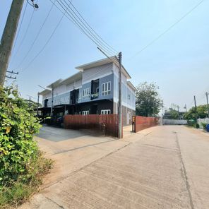 ขายบ้าน ศิลา–หนองไผ่ 2ชั้นพร้อมเข้าอยู่ เลิกจ่ายค่าเช่าทิ้ง —   งบ 2.8 ล้าน ได้บ้านพร้อมที่ดิน (งบใกล้คอนโด)