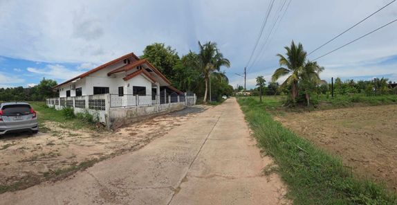 ขายบ้านมือสองในตัวอำเภอนาเยีย