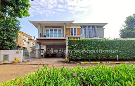 บ้านหลังใหญ่ โครงการเลอนีโอ เลี่ยงเมือง-ศรีจันทร์