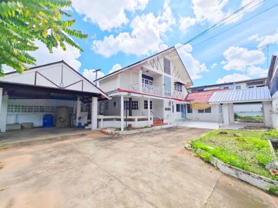 ขายบ้านเดี่ยว 2 ชั้น ติดตลาดจอมพล เนื้อที่ 105 ตร.ว. 5 นอน 3 น้ำ จอดรถ 2 คัน ใกล้ ศูนย์ราชการ, สวนสุขภาพบึงทุ่งสร้าง