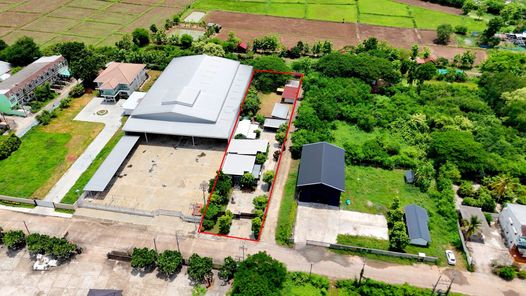 ขายบ้านพร้อมที่ดิน 1-1-51.1 ไร่ 4 นอน 4 น้ำ เยื้องโรงแรมลีลาวลัย อ.ชุมแพ จ.ขอนแก่น