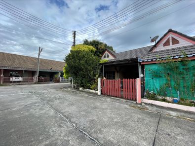 ขายทาวน์เฮ้าส์ชั้นเดียว หมู่บ้านภัทรโฮม อ.ปลวกแดง จ.ระยอง