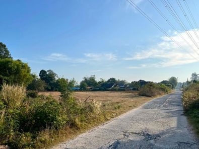 📍 ที่ดิน 3 ไร่ 3 งาน 91.6 ตร.วา ทำเลดี ห่างสี่แยกบ้านนาเมือง เพียง 500 เมตร ใกล้เมือง แต่บรรยากาศเงียบสงบ นาเมือง-ดงแสนสุข jzDlo2xA