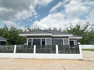 เดอะไบซ - The BAIZ
