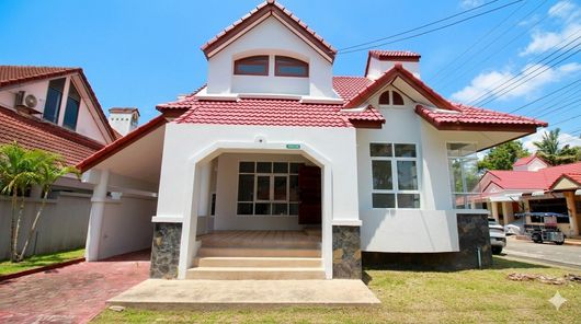 ขายบ้าน โครงการไพน์เนอรี่พาร์คบีช