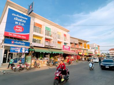 ให้เช่าอาคารพาณิชย์ ตลาดบ้านกอก ทำเลทอง!!!