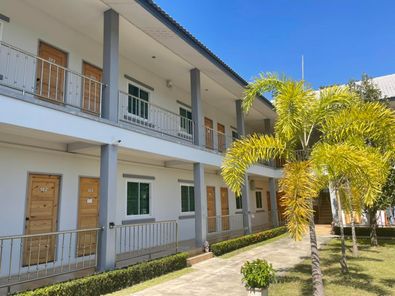 อพาร์ทเม้นท์ เอือนบัวคำ