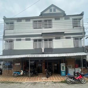 ชัยรุ่ง แมนชั่น