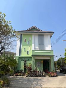 บ้านปิ่นแก้ว