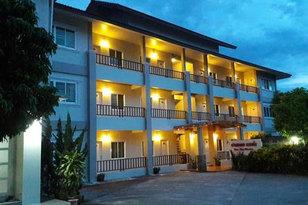 บ้านพลอยแมนชั่น