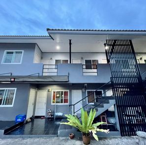 หอพักเกวรินทร์