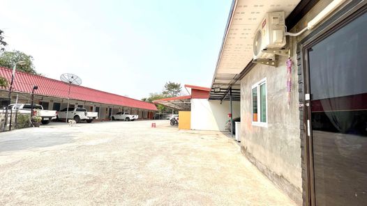 หอพักวันเพ็ญ