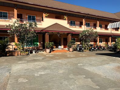 หอพัก บ้านวรสกุลกาญ