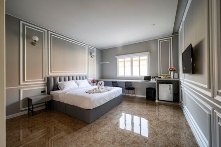 แกรนด์ บางเสร่ (รายวัน)