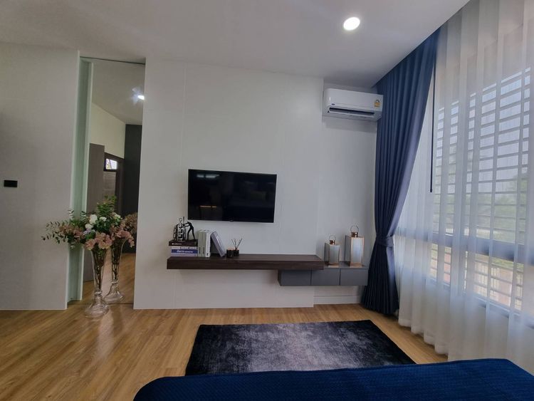 ภาพแบบบ้าน-บ้านเดี่ยว 2 ชั้น สไตล์โมเดิร์น