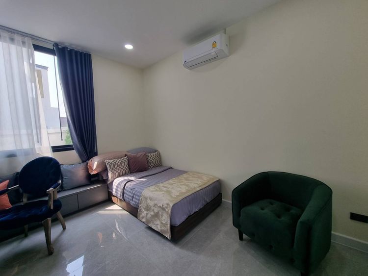 ภาพแบบบ้าน-บ้านเดี่ยว 2 ชั้น สไตล์โมเดิร์น