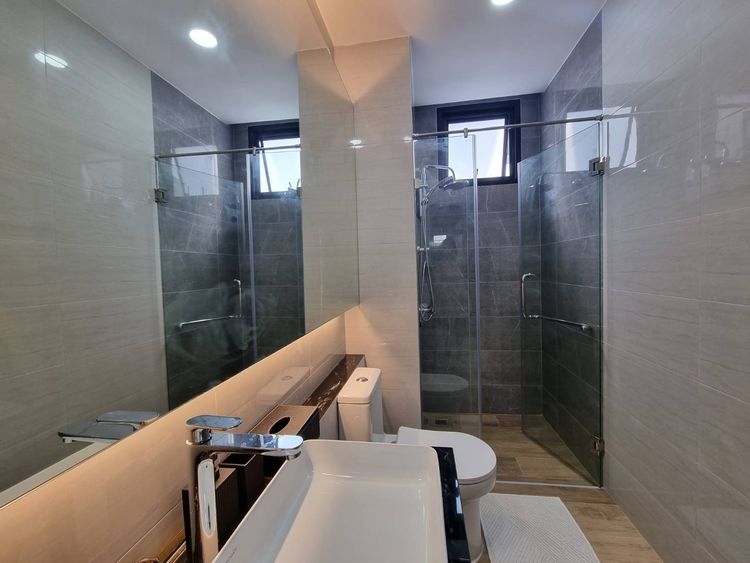 ภาพแบบบ้าน-บ้านเดี่ยว 2 ชั้น สไตล์โมเดิร์น