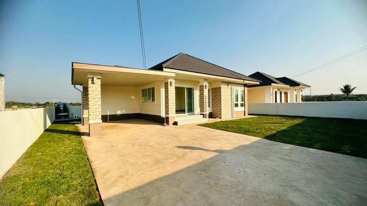 ภาพแบบบ้าน-บ้านทรงปั้นหยา