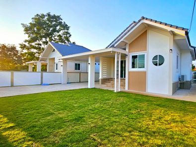 บุญชรัสมิ์ โฮม (บ้านดู่) - Buncharat Home