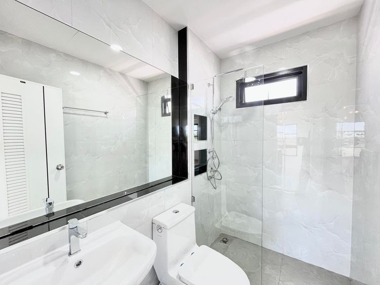 ภาพแบบบ้าน-แบบบ้านสไตล์ลัคชูรี่ เฮ้าส์ ยูโรเปี่ยน โมเดิร์น ไทป์ G - Gnarly