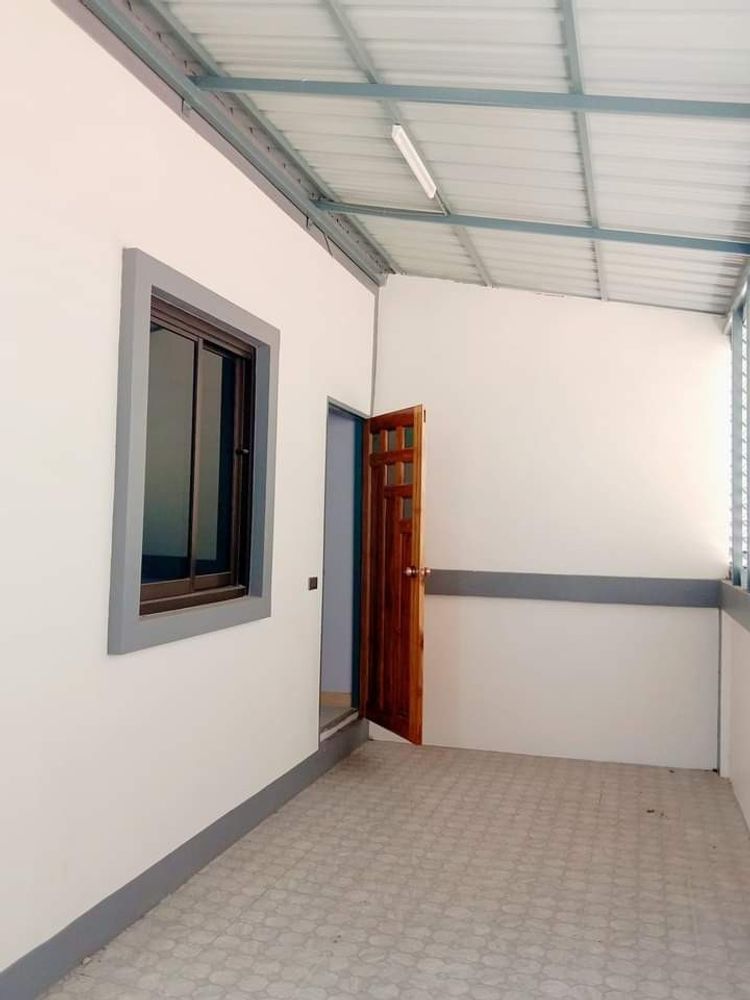 ภาพแบบบ้าน-ทาวน์โฮมนิคมสาย9 เนื้ิอที่ 33ตรว. ใจกลางนิคมพัฒนาระยอง ใกล้แหล่งชุมชน โปรแถมฟรี บิ้วครัว ต่อเติมหลังคาหน้า-หลังบ้าน