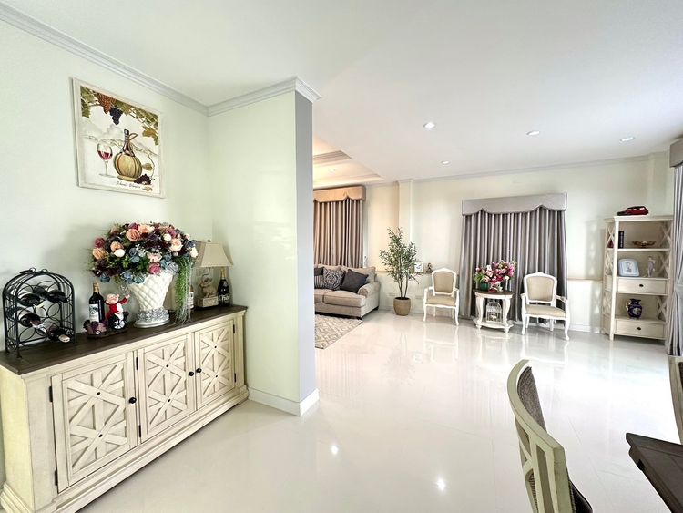 ภาพแบบบ้าน-แบบบ้านสไตล์อิงลิชคันทรี GREENNOVA