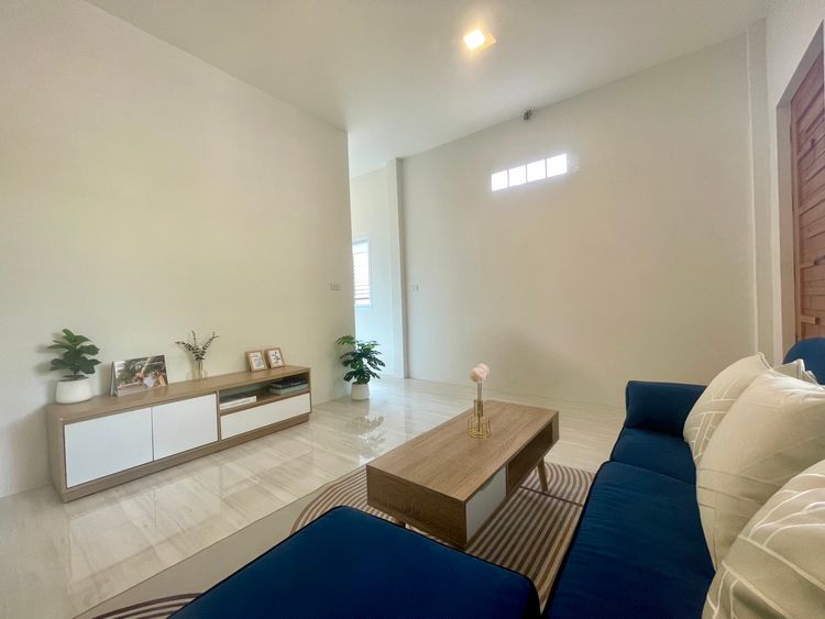 ภาพแบบบ้าน-ทาวน์โฮมชั้นเดียว ใกล้ตลาดกกแต้ แถมเฟอร์ทั้งหลัง ทำเลในเมือง 1.59ล เท่านั้น