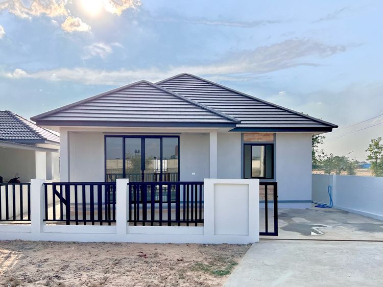 ภาพแบบบ้าน-บ้านเดี่ยวโมเดิร์นปั้นหยา