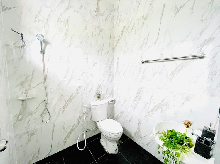 ภาพแบบบ้าน-ทาวน์โฮม 2 นอน 1 น้ำ หน้ากว้าง