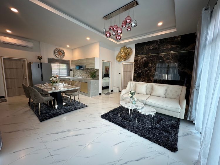 ภาพแบบบ้าน-บ้านเดี่ยวพร้อมสระว่ายน้ำ3นอน3น้ำw19