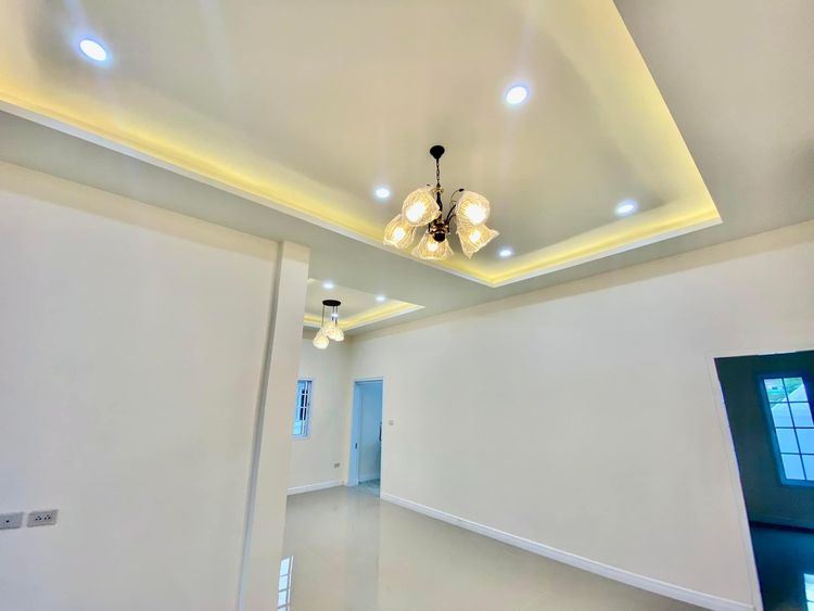 ภาพแบบบ้าน-บ้านโมเดิร์นทรงปั้นหยา