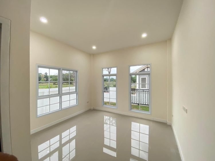 ภาพแบบบ้าน-บ้านโมเดิร์นทรงปั้นหยา