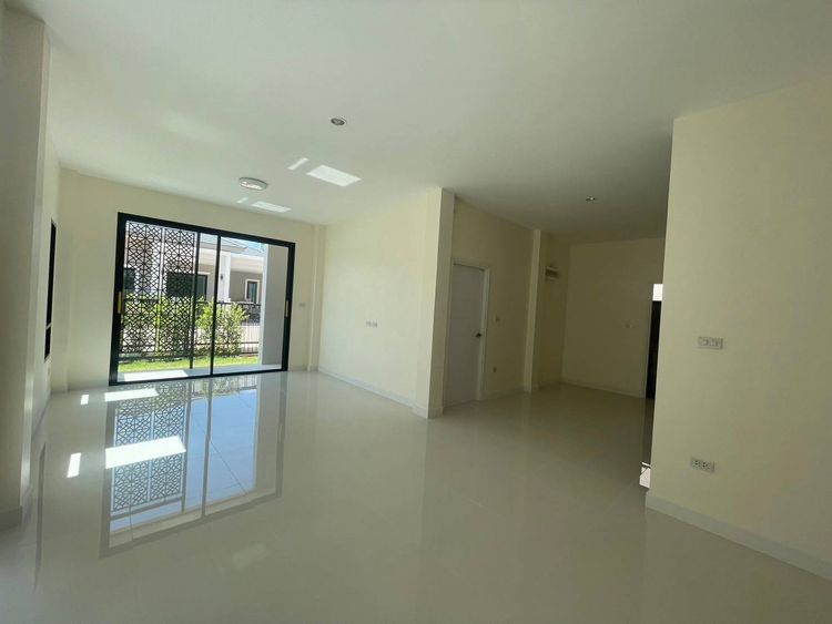 ภาพแบบบ้าน-แบบบ้านสไตล์อิงลิช Type C CAMELLIA