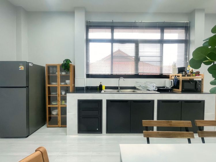 ภาพแบบบ้าน-วิลล่า ตกแต่งเต็ม ใกล้ห้วยวังนอง