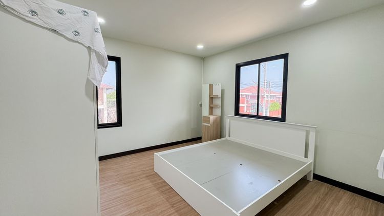 ภาพแบบบ้าน-บ้านเดี่ยว 2 ชั้น (ขนาดใหญ่ พิเศษ)