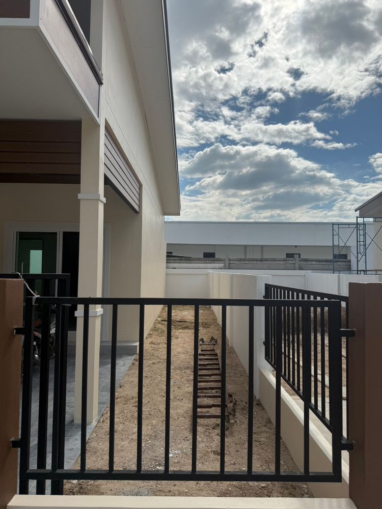 ภาพแบบบ้าน-เดอะไลฟ์ ทาวน์โฮม 2 ห้องนอน ๅ ห้องน้ำ